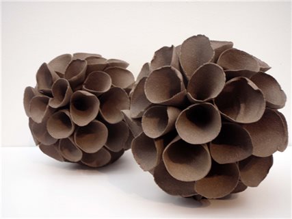 Natural Series [Brown] [2008] stoneware clay + stainless steel wire 14 x 14 x14cmcm